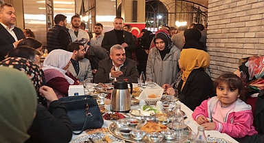 Başkan Beyazgül: Şehre kazandırdı ilk sahuru ihtiyaç sahipleriyle yaptı