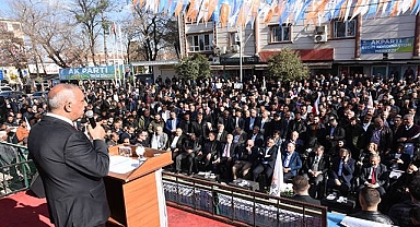 Hilvan'da miting gibi seçim bürosu açılışı