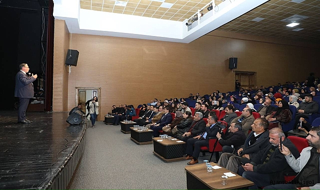 İlahiyatçı Karataş, ‘Sohbet ve Dua’ gecesinde Viranşehirlilerle buluştu 