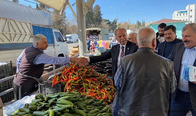 Kaplan: Eyyübiye esnafının sorunlarını dinledi
