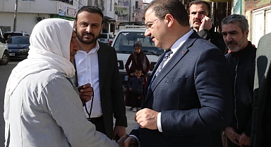 Karşıyaka esnafından Başkan Canpolat’a büyük teveccüh