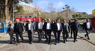 Kasım Gülpınar Halfeti’yi ziyaret etti