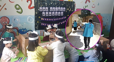 Sevgi kolileri ailelerle buluşturuldu