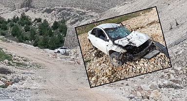 Urfa’da uçuruma yuvarlanan araçtan sağ kurtuldu!