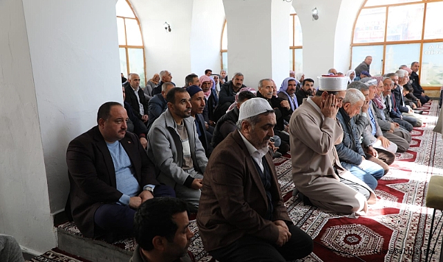 Viranşehir’de açılan Mescit’te ilk Cuma Namazı kılındı