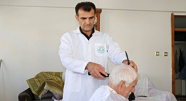 Haliliye Belediyesi, ulu çınarların gönüllerine dokunuyor