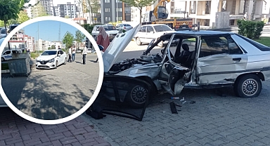 Karaköprü'de feci kaza! 3 araç birbirine girdi