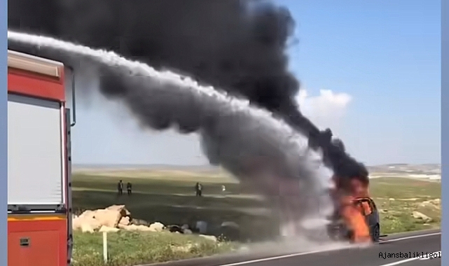 Suruç'ta otomobil cayır cayır yandı