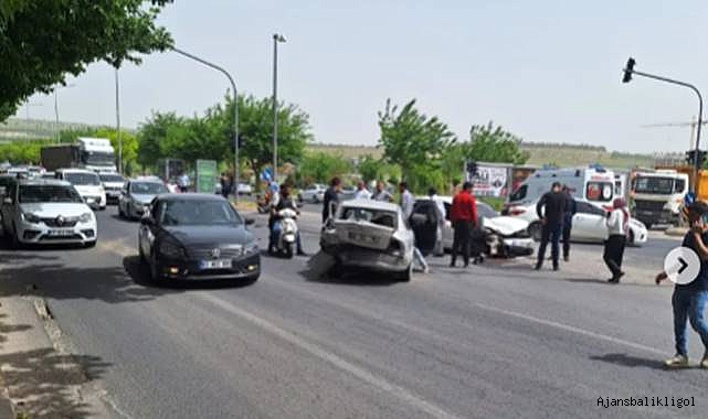 Urfa'da çok sayıda araç birbirine girdi! Çok sayıda yaralı var