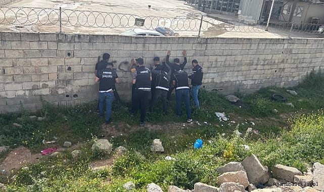 Urfa’da narkotik alan uygulaması! 4 gözaltı 