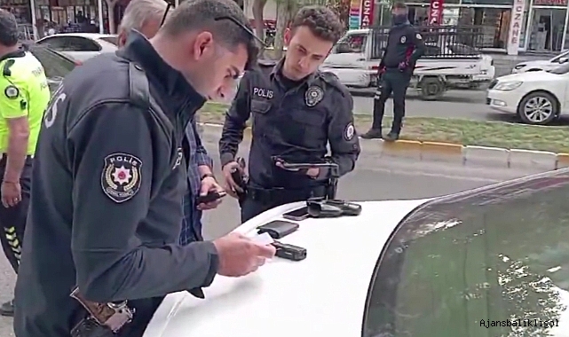 Urfa'da ruhsatsız tabanca ve uyuşturucu madde ele geçirildi