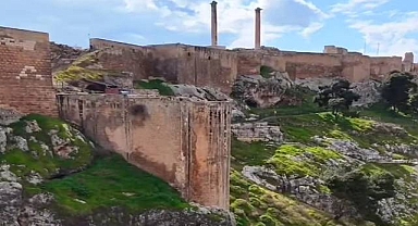 Urfa Kalesi eteğinde ilginç olay! Ekipler seferber oldu