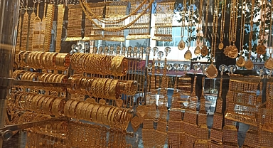 Altın güne kaç TL’den başladı? 