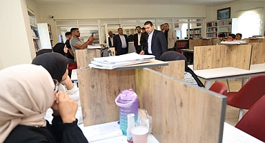 Başkan Özyavuz öğrencilerle bir araya geldi