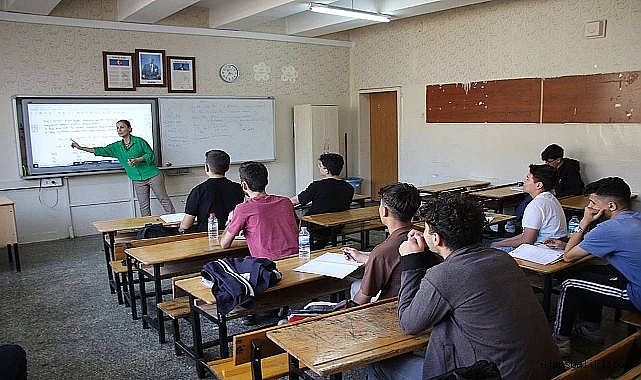 EĞİTİM SEN'den yeni müfredat açıklaması