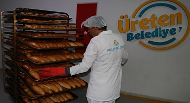 Haliliye Belediyesi, ürettiği ekmekleri sofralara ulaştırıyor 