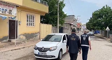 Hilvan’da çok sayıda şahıs ve araç incelendi!