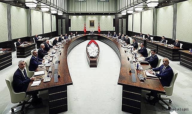 Kabine toplanıyor! Masada hangi konular yer alacak?