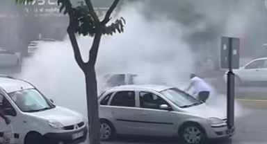 Karaköprü'de araç yangını! 