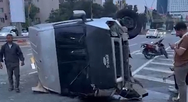 Şanlıurfa'da kontrolden çıkan araç devrildi 