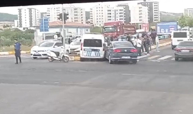 Urfa'da polis aracı kazaya karıştı