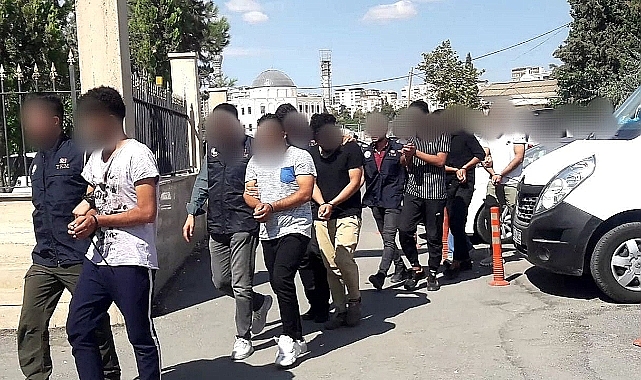 Urfa’da terör propagandası yaptıkları iddiasıyla 7 kişi gözaltına alındı