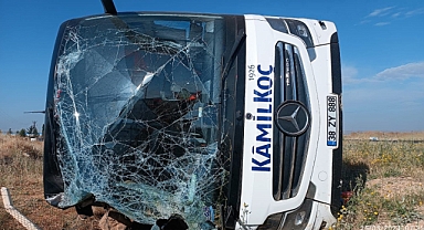 Urfa-Suruç yolunda kaza! Çok sayıda yaralı var