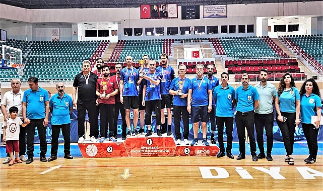 Dicle Elektrik, Masa Tenisi Kuruluşlar Ligi’nde 2’nci Oldu