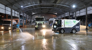 Haliliye'de Kurban Kesim Yerlerinde Temizlik Mesaisi 