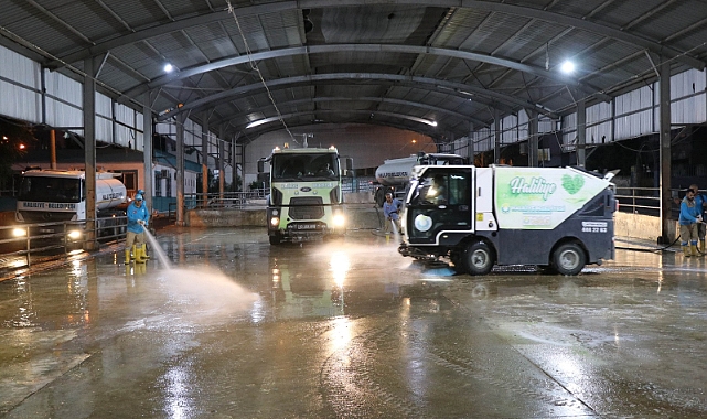 Haliliye'de Kurban Kesim Yerlerinde Temizlik Mesaisi