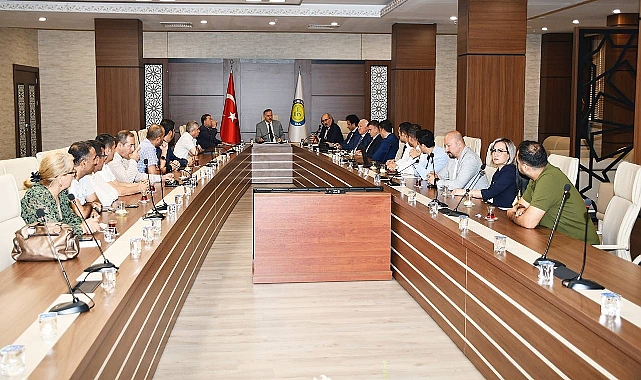 Harran Üniversitesinde Değerlendirme Toplantısı Yapıldı