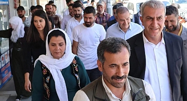 Hilvan Belediye Eşbaşkanları teşekkür turuna çıktı