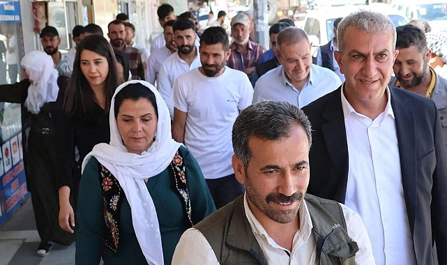 Hilvan Belediye Eşbaşkanları teşekkür turuna çıktı