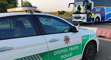 Urfa'da Sıkı Denetim! 115 Sürücüye Cezai İşlem Uygulandı 