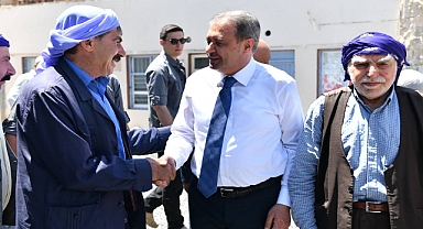 Vali Hasan Şıldak, Hilvan'da Vatandaşlarla Buluştu