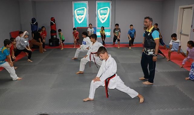 Çocuklardan, Tekvando Ve Futbol Kursuna Yoğun İlgi