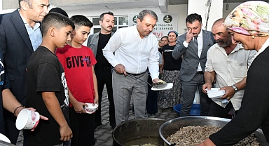 Vali Şıldak Kısas‘ta Aşure Etkinliğine Katıldı