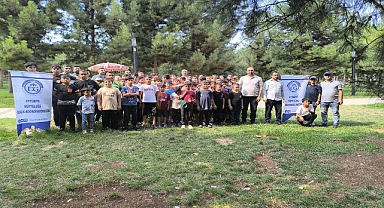 ‘Yazımda Kardeşlik Var’ Renkli Görüntülerle Geçti