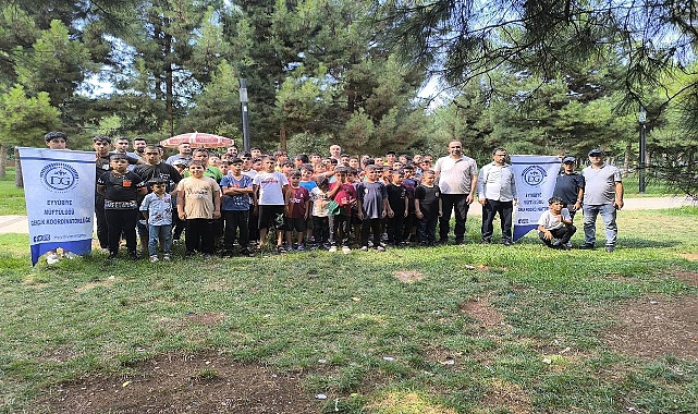 ‘Yazımda Kardeşlik Var’ Renkli Görüntülerle Geçti