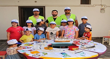 Dicle Gönüllüleri Çocuklara Mutluluk Dağıttı