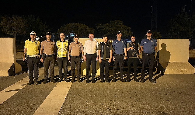 Hilvan Kaymakamı Karakaş, Görev Başındaki Ekipleri Ziyaret Etti