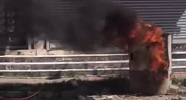 Urfa'da Elektrik Panosu Cayır Cayır Yandı!