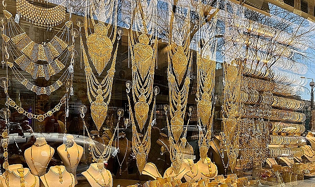 Altın Fiyatlarında Rekor Artış Devam Ediyor! Gram Kaç TL Oldu?
