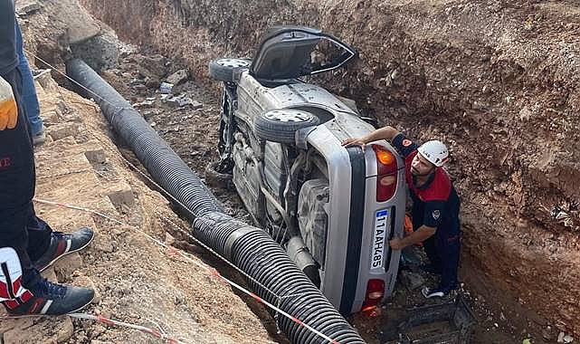 Şanlıurfa’da Araç DSİ Çukuruna Uçtu