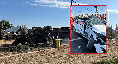 Şanlıurfa'da Feci Kaza! TIR İle Otomobil Çarpıştı