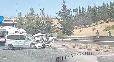 Şanlıurfa'da Feci Kaza! Yaralılar Var 