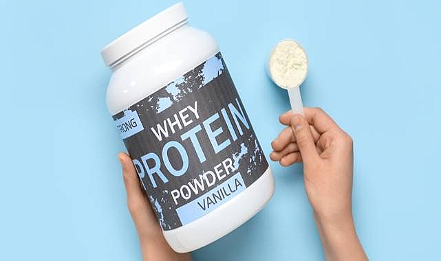 Ergenler Protein Takviyesi Alıyor: Güvenli mi?
