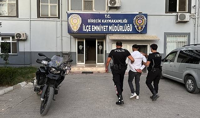 Farklı Suçlardan Aranan Şahıs Birecik'te Yakalandı! 