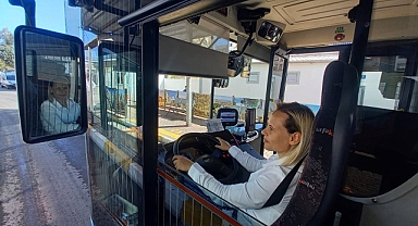 Şanlıurfa’da Bir İlk! Kadın Otobüs Şoförü Seferine Başladı