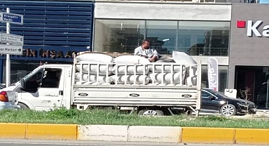 Şanlıurfa’da Tehlikeli Yolculuk! Canını Hiçe Saydı